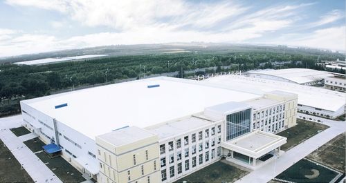 批量制造燈塔工廠 工業富聯發布十大數字化轉型標桿案例，助力經緯編布銷售行業升級